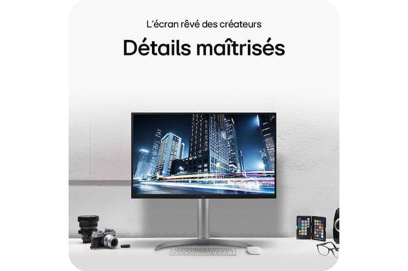 Moniteur LG32UQ850V-W, doté d'une résolution 4K UHD, qui maîtrise tous les détails et prend en charge le travail créatif professionnel précis sur l'écran des créateurs.