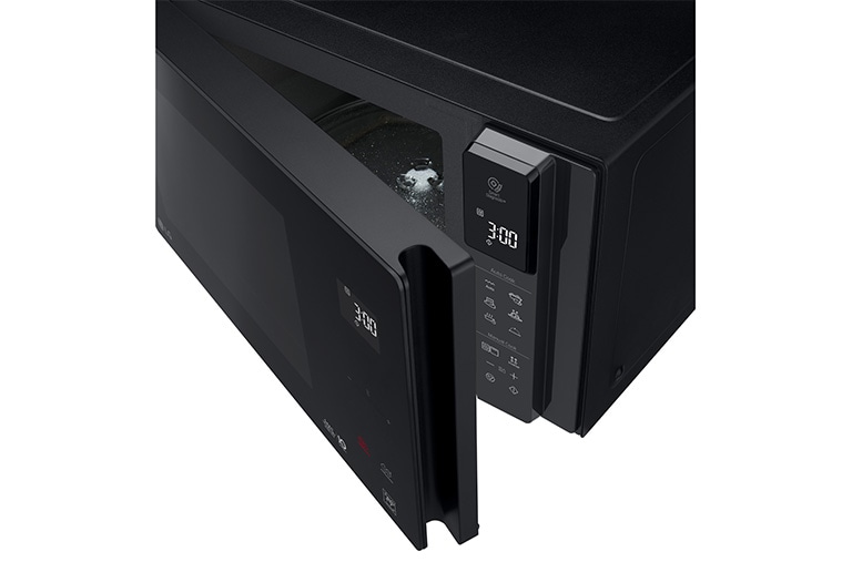 LG Micro-ondes gril | NeoChef | 32L | Design innovant | Tactile | Cocotte Vapeur, LG MH7295DDS