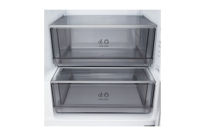 Gros plan sur le réfrigérateur congélateur LG (gbbsj20dpy) d’une étagère à vin contenant quatre bouteilles et une boîte de macarons avec un design de clayette agrandie en image circulaire