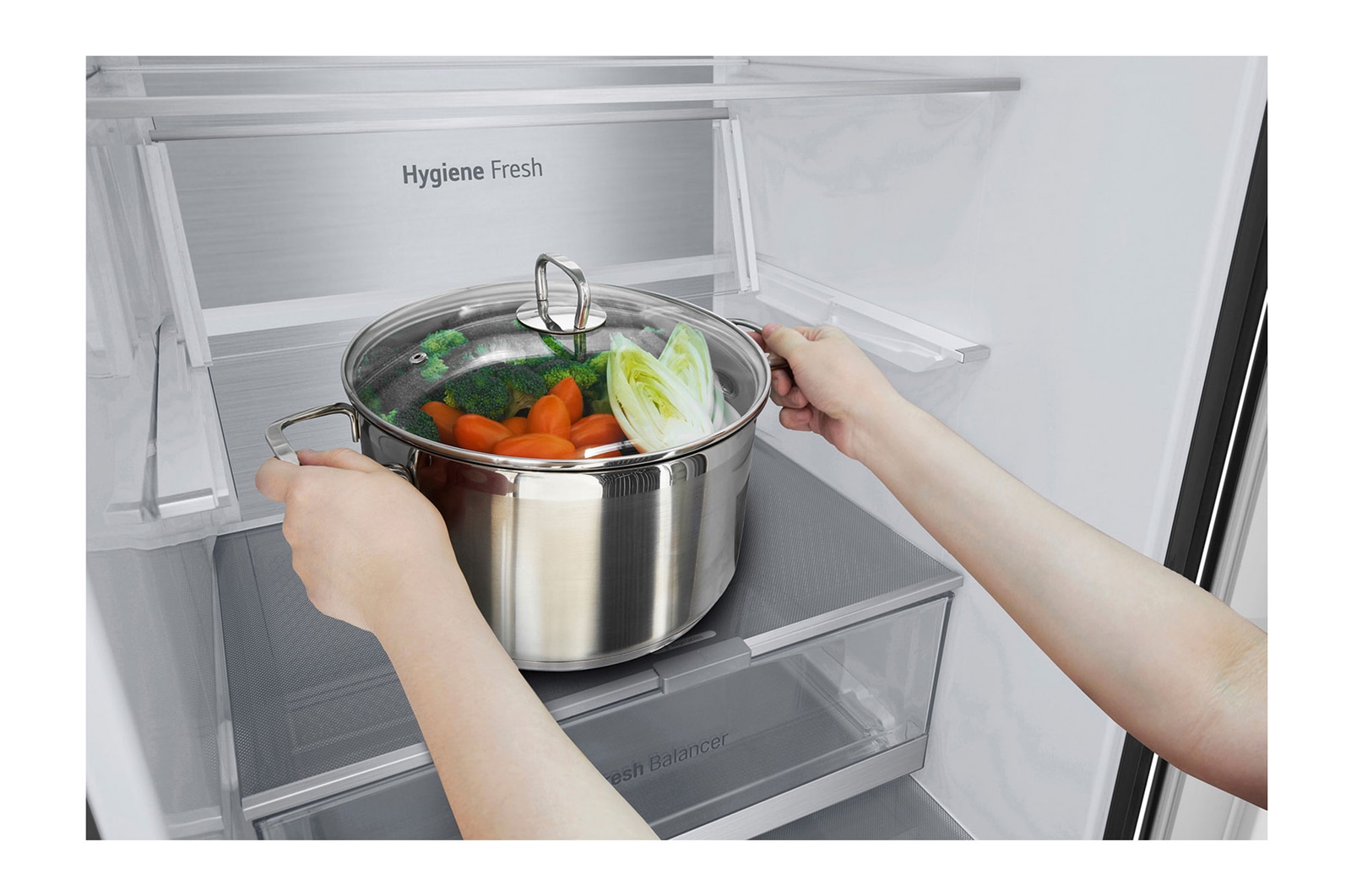 Vue de côté GBB72BM9CQ1