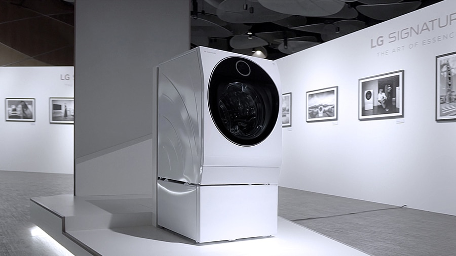 quarter view of lg signature washing machine at launching event in taiwan