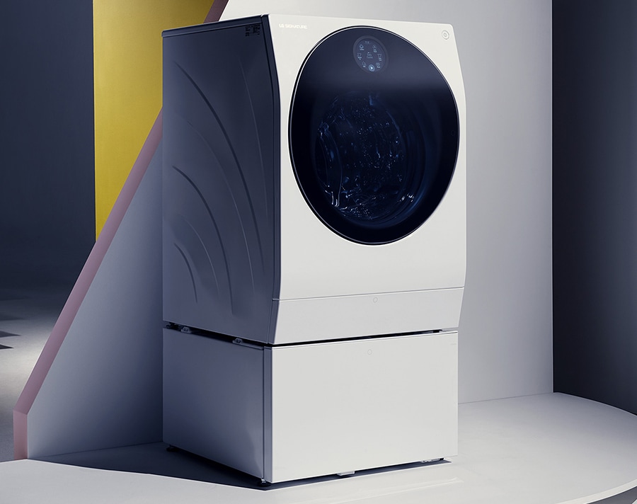 close shot of lg signature washing machine which is laid on the virtual space