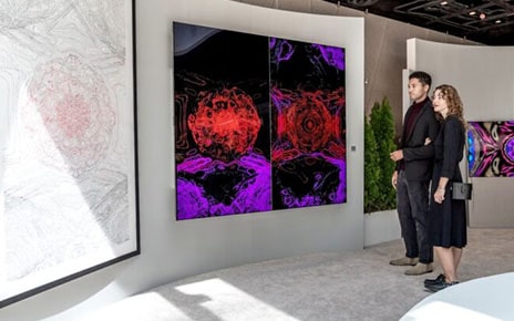 Artistic Innovation on Display: Kevin McCoy Finds Perfect Digital Canvas in LG OLED