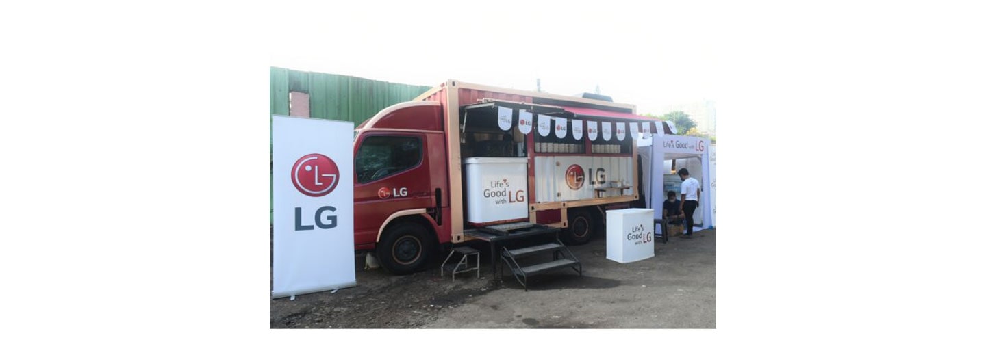 Championing Healthier Eating With Super Food Trucks