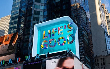 DYNAMIC 3D CAMPAIGN LIGHTS UP NEW YORK’S TIMES SQUARE