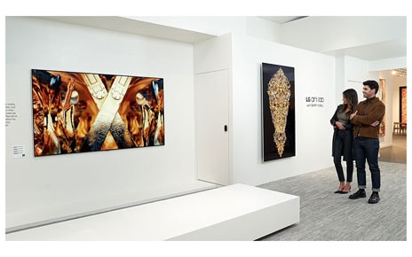 LG OLED Art Project Showcases Stunning NFT Artwork at Frieze Los Angeles 2023