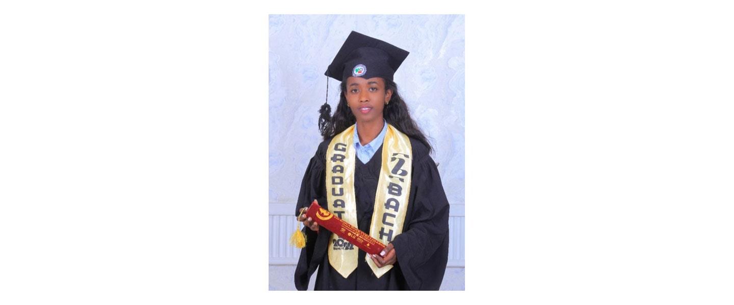 /content/dam/channel/wcms/global/newsroom/lg-story/beyond-news/on-the-job-backed-by-lg-a-young-ethiopian-embarks-on-a-promising-career-in-tech