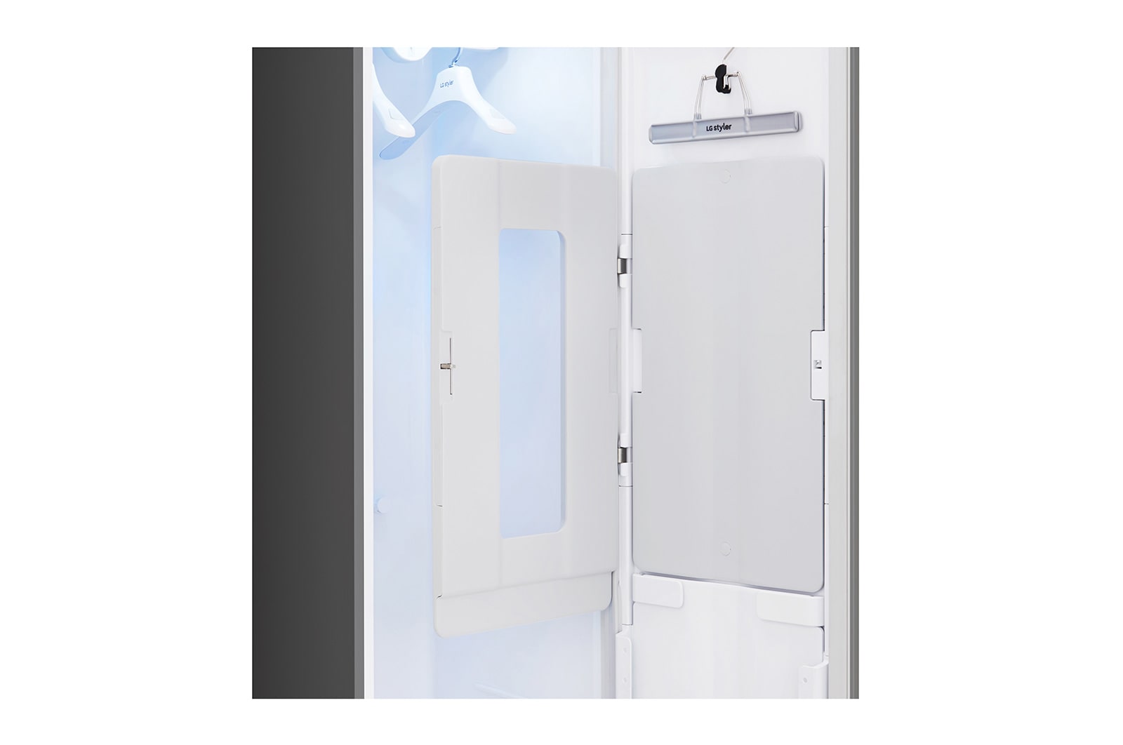 LG Styler 衣物護理機 鏡面黑 (3 件衣服), S3MFC