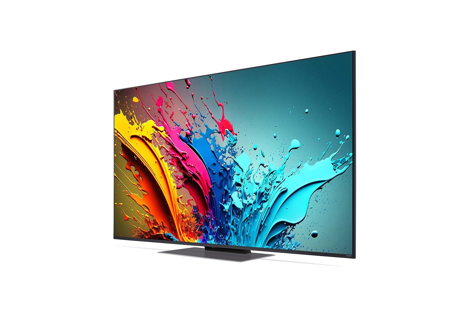 LG QNED86 4K 智能電視稍微傾斜向左的側面圖