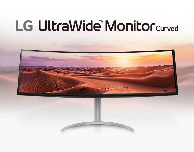 LG UltraWide™ monitor ívelt