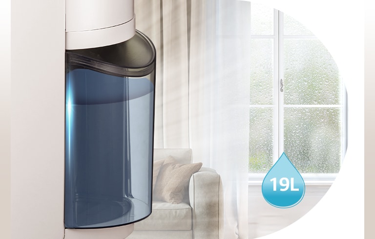 Ketika tangki air dehumidifier terisi penuh, botol air dengan kapasitas 19L akan muncul, menunjukan kemungkinan penyerapan dalam kapasitas besar.