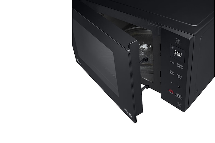 LG 23L NeoChef™ Microwave Solo Smart Inverter, MS2336GIB