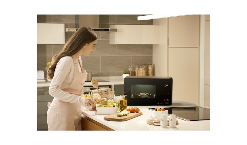 LG 25L NeoChef™ Microwave Solo Smart Inverter, MS2595DIS