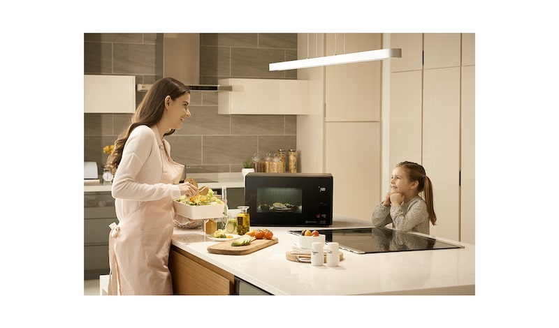 LG 25L NeoChef™ Microwave Solo Smart Inverter, MS2595DIS