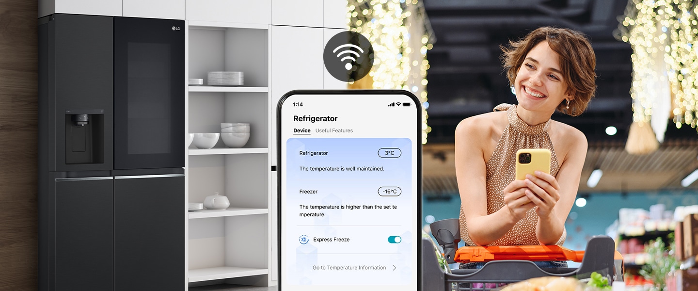 Gambar di sebelah kanan menunjukkan seorang wanita berdiri di toko kelontong sambil memandangi ponselnya. Gambar di sebelah kiri menunjukkan tampilan depan kulkas. Di tengah gambar terdapat ikon yang menunjukkan konektivitas antara ponsel dan lemari es.