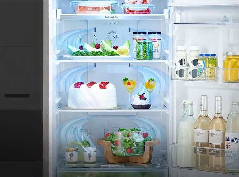 The multi air flow function in the LG refrigerator cools every food item kept in the fridge.