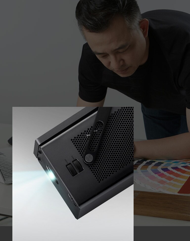 Designer Enbong Lee with Cinebeam product