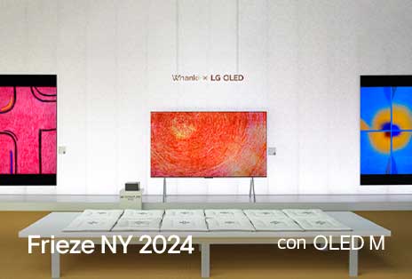 Opera d’arte raffigurata su un OLED M.