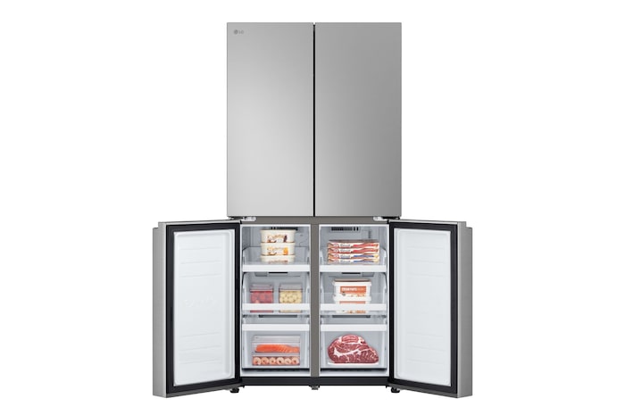 Vista frontale con porte del frigo chiuse e porte del freezer aperte