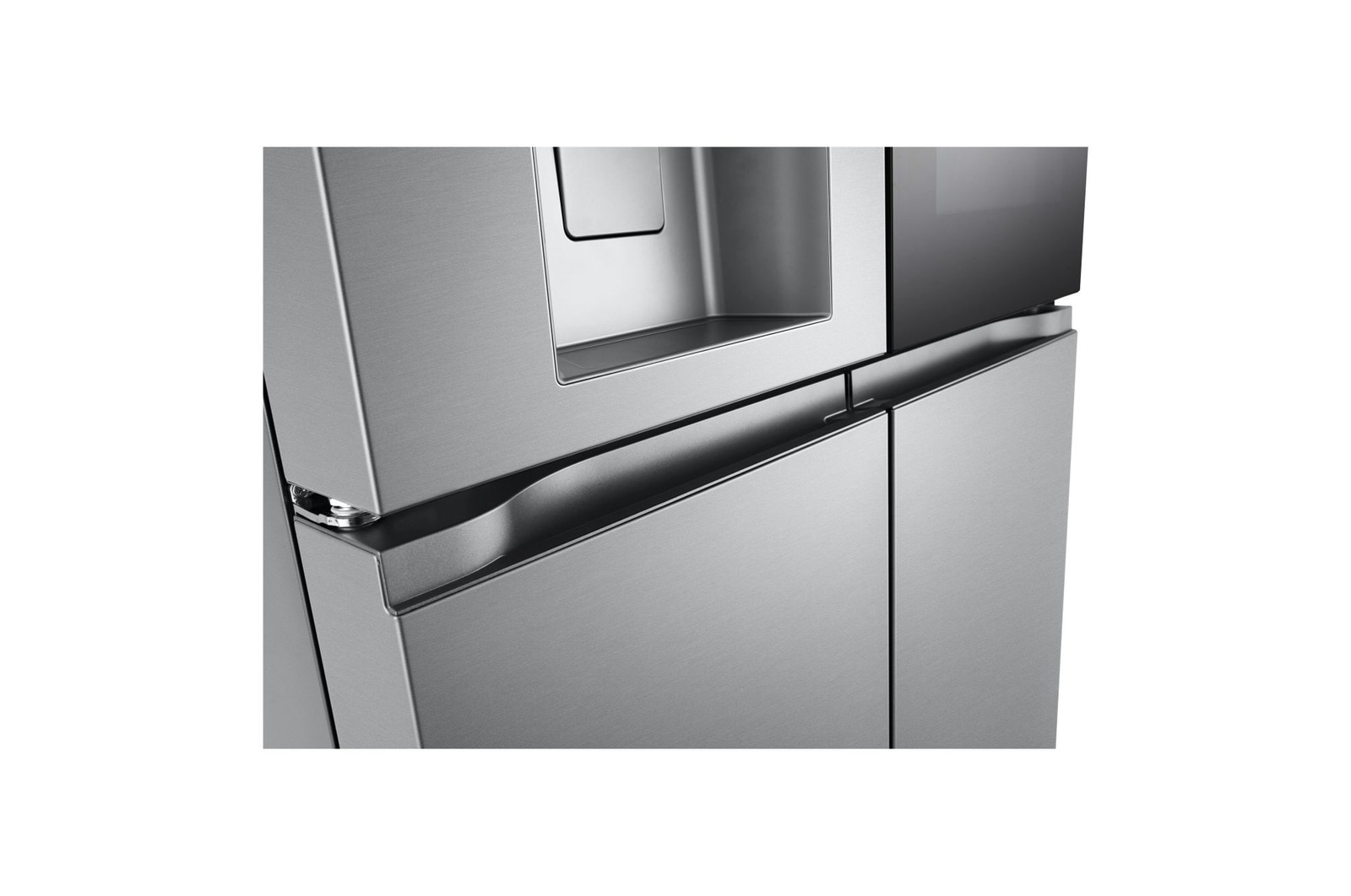 Dettaglio delle maniglie del frigo