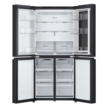 Frigo aperto completamente vuoto