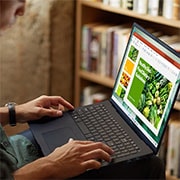 LG gram 17Z90R | Notebook Ultraleggero con Windows 11 Pro | 17", Intel® Core™ i7, 16GB RAM, SSD 1TB, Obsidian Black, 17Z90R-G.AP78D