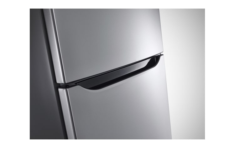 LG Frigorifero Combinato Total no Frost in  con 40% di risparmio energetico e maniglie integrate., GBB539PZQZS
