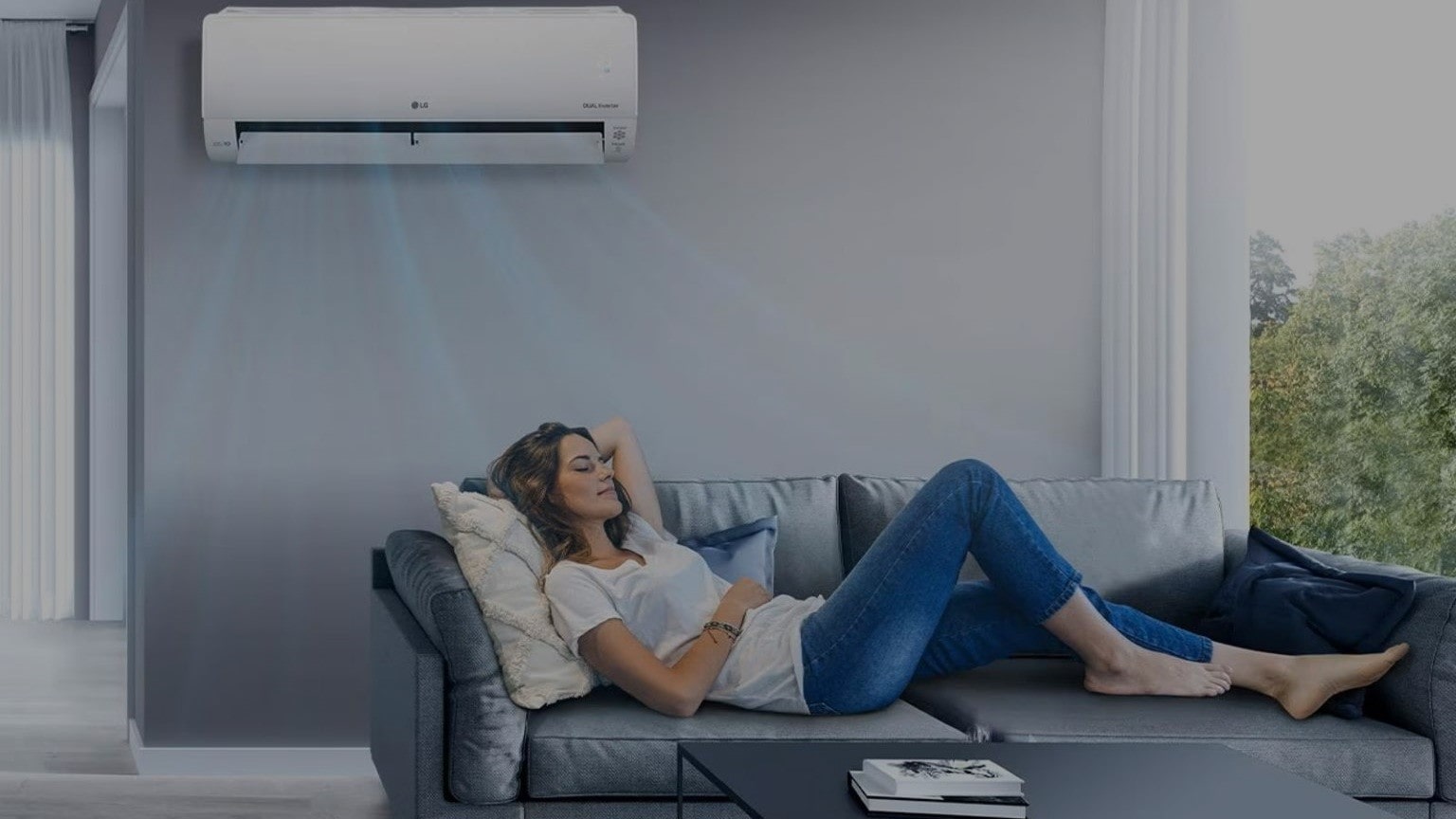 Condizionatore acceso d’estate alla giusta temperatura