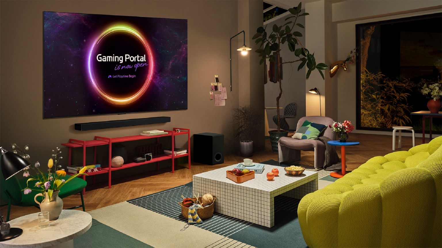 Uscite videogiochi 2025: immagine di una smart tv LG in una sala arredata con il catalogo videogiochi del Gaming Portal, associato a Xbox