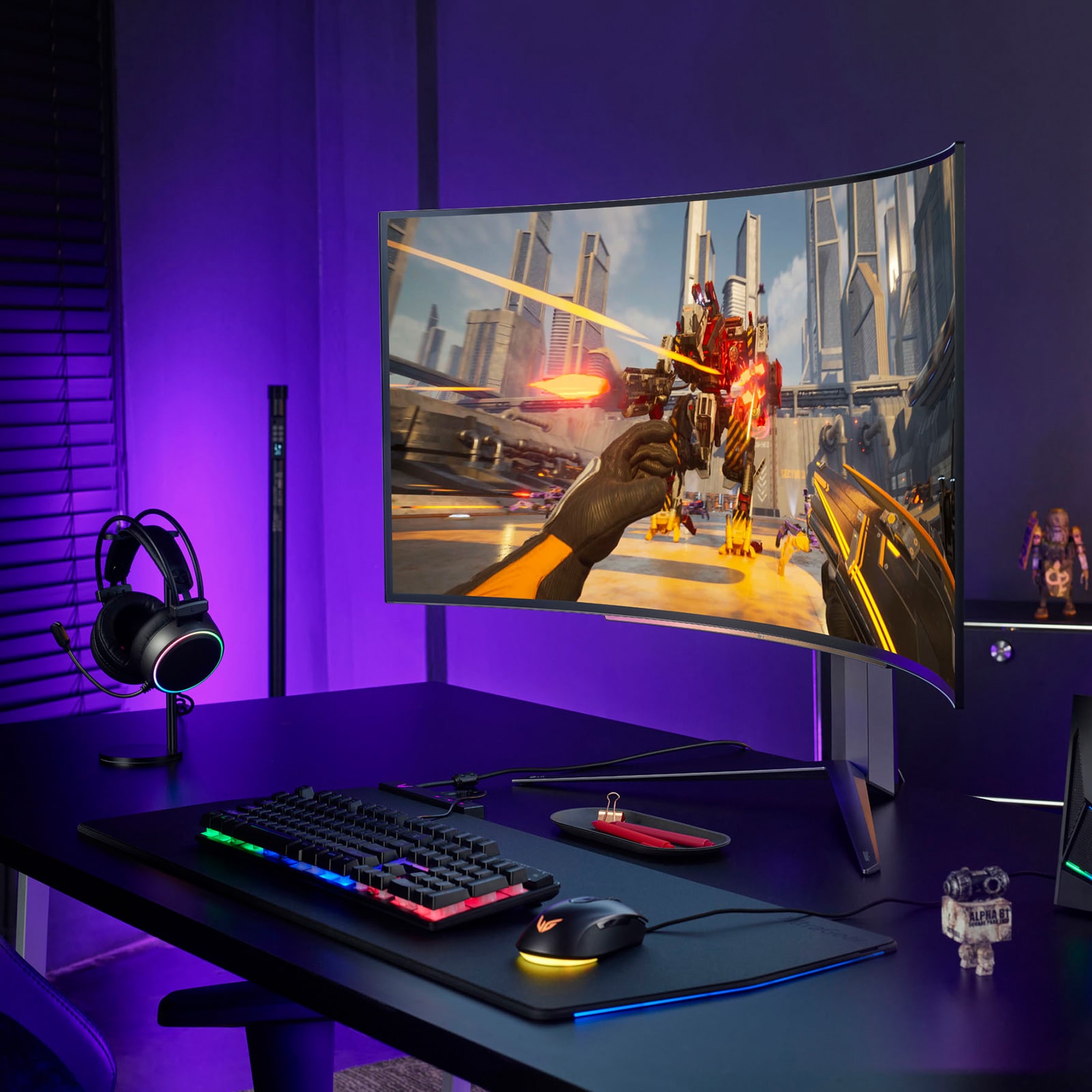 LG Monitor gaming UltraGear | 45" OLED 21:9 Curvo | 3440x1440, 240Hz, 0.03ms GtG, 45GR95QE-B