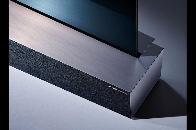 LG SIGNATURE TV OLED ARROTOLABILE AI 4K Cinema HDR 65" Smart TV Dolby Vision™ Dolby Atmos® Google Assistant e Alexa , OLED65R9PLA