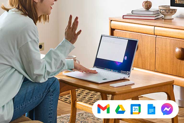 仕事も快適、サクッと簡単接続。コードレスでデュアルモニターに