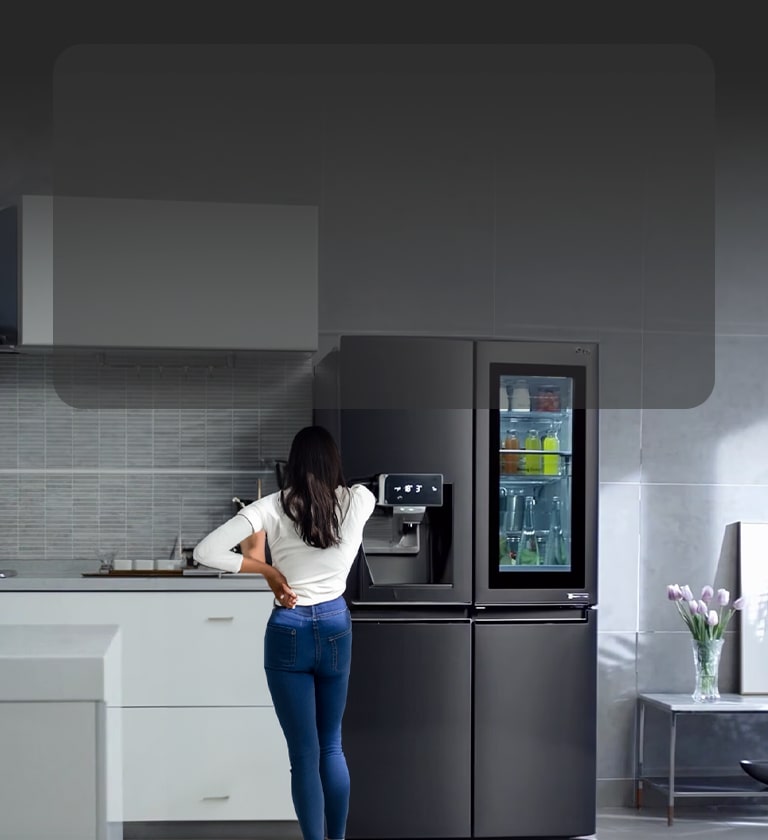 Встречаем гостей. Холодильник LG InstaView™ надежный помощник на кухне.