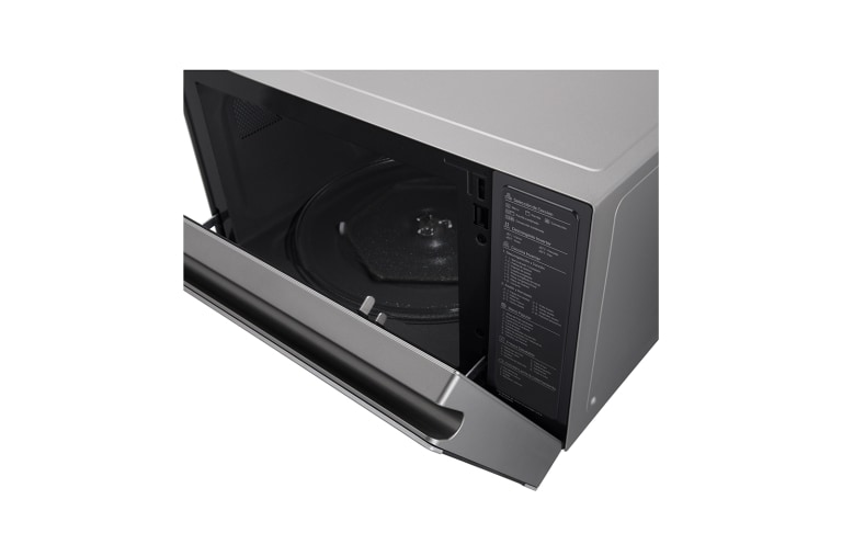 LG Horno Microondas NeoChef™ 1.4 pies³ con Grill, MJ1466APR