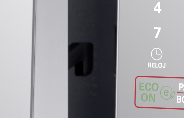 LG Horno de Microondas NeoChef™ 1.4 pies³ Blanco con EasyClean™ y Smart Diagnosis, MS1443SWM