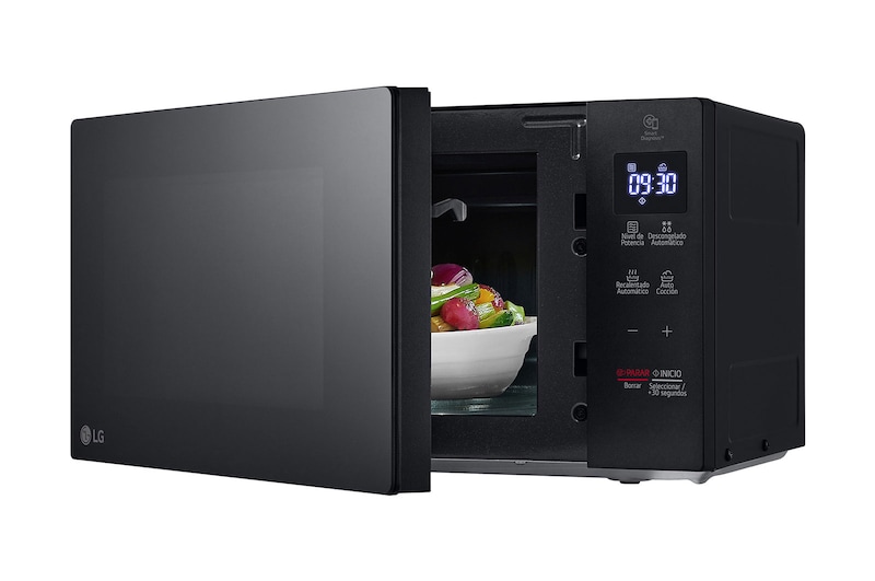 LG Horno Microondas NeoChef™ 0.7 pies³ EasyClean, MS2032GAS