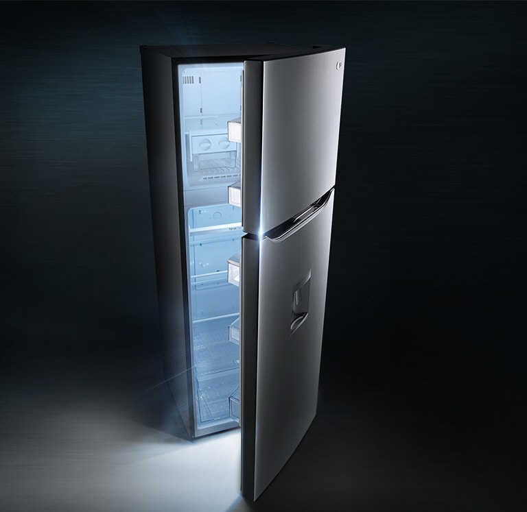 Luz LED, eficiente en energía y dura más tiempo que bombillas convencionales.