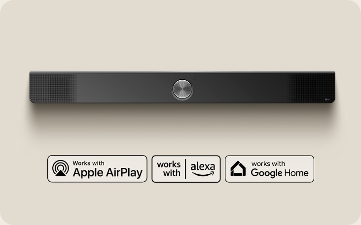 Una perspectiva aérea de una barra de sonido LG. Logotipo de Apple AirPlay Logotipo de Amazon Alexa Logotipo de Google Home