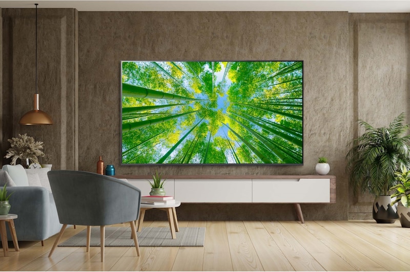 LG Pantalla LG UHD AI ThinQ 70" UQ80 4K Smart TV, 70UQ8050PSB