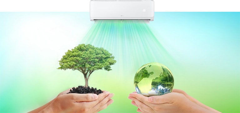 The air conditioner is operating with Eco-Friendly R32 Refrigerant.