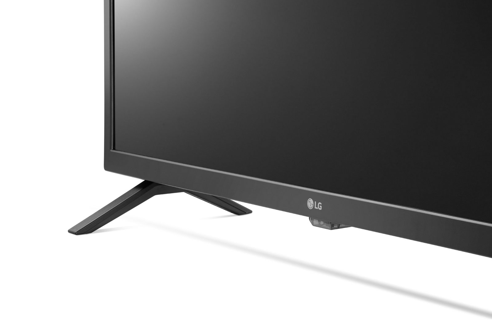 LG 43" LN56 Series Smart FHD TV, 43LN5600PTA