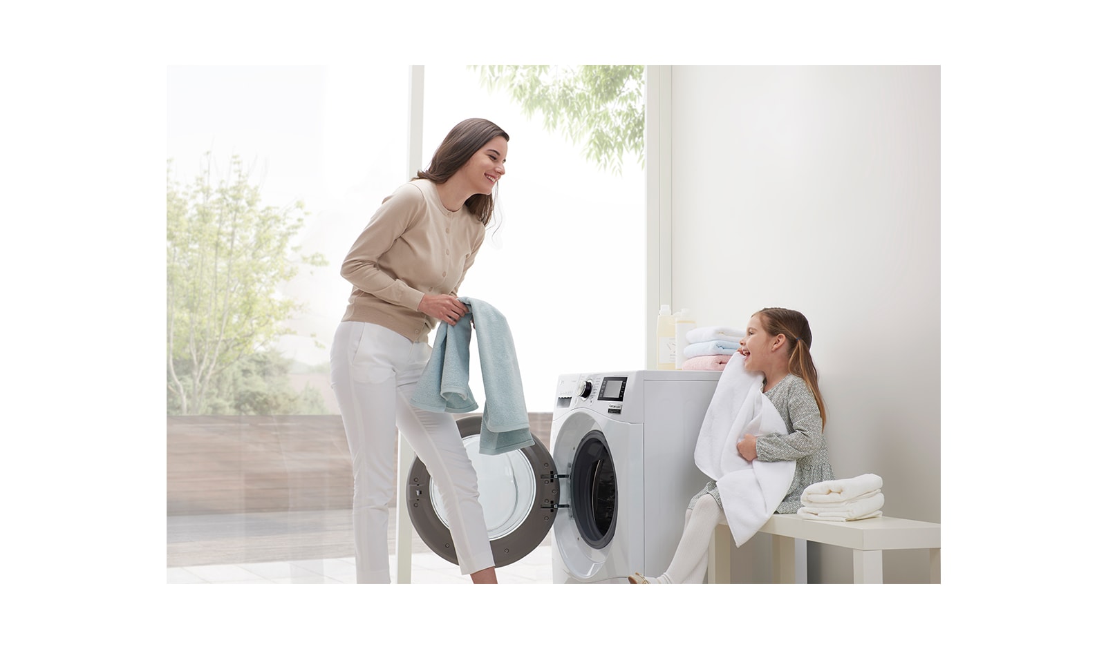 LG 9KG 6 MOTION DIRECT DRIVE FRONT LOAD WASHING MACHINE, F1409NPRW