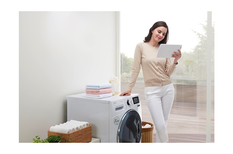 LG 7kg 6 MOTION DIRECT DRIVE FRONT LOAD WASHING MACHINE, WD-MD7000WM