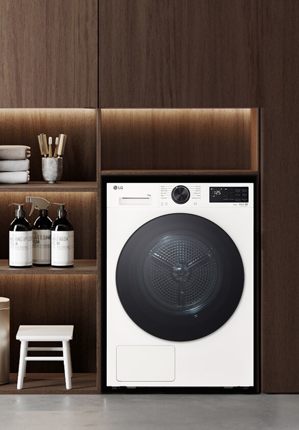 Afbeelding van de voorkant van de LG-droger in een luxe interieur