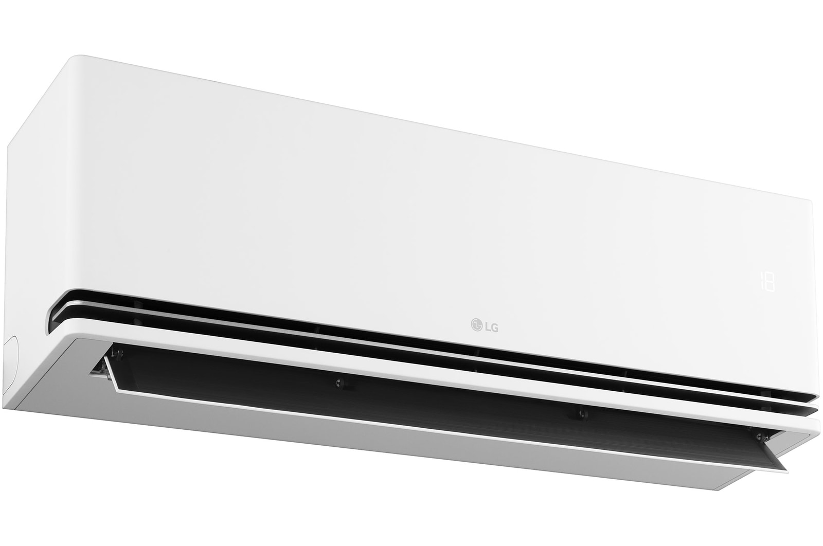 Linker vooraanzicht van onderaf van de LG AI airconditioner met geopende onderste luchtklep.