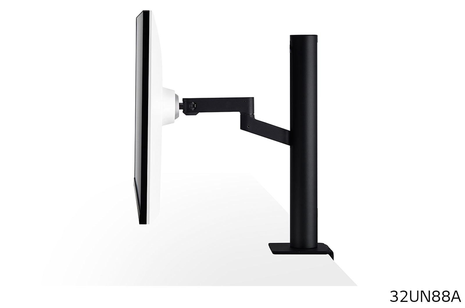 LG 31,5" UHD 4K Ergo IPS-monitor met USB Type-C™, 32UN88A-W