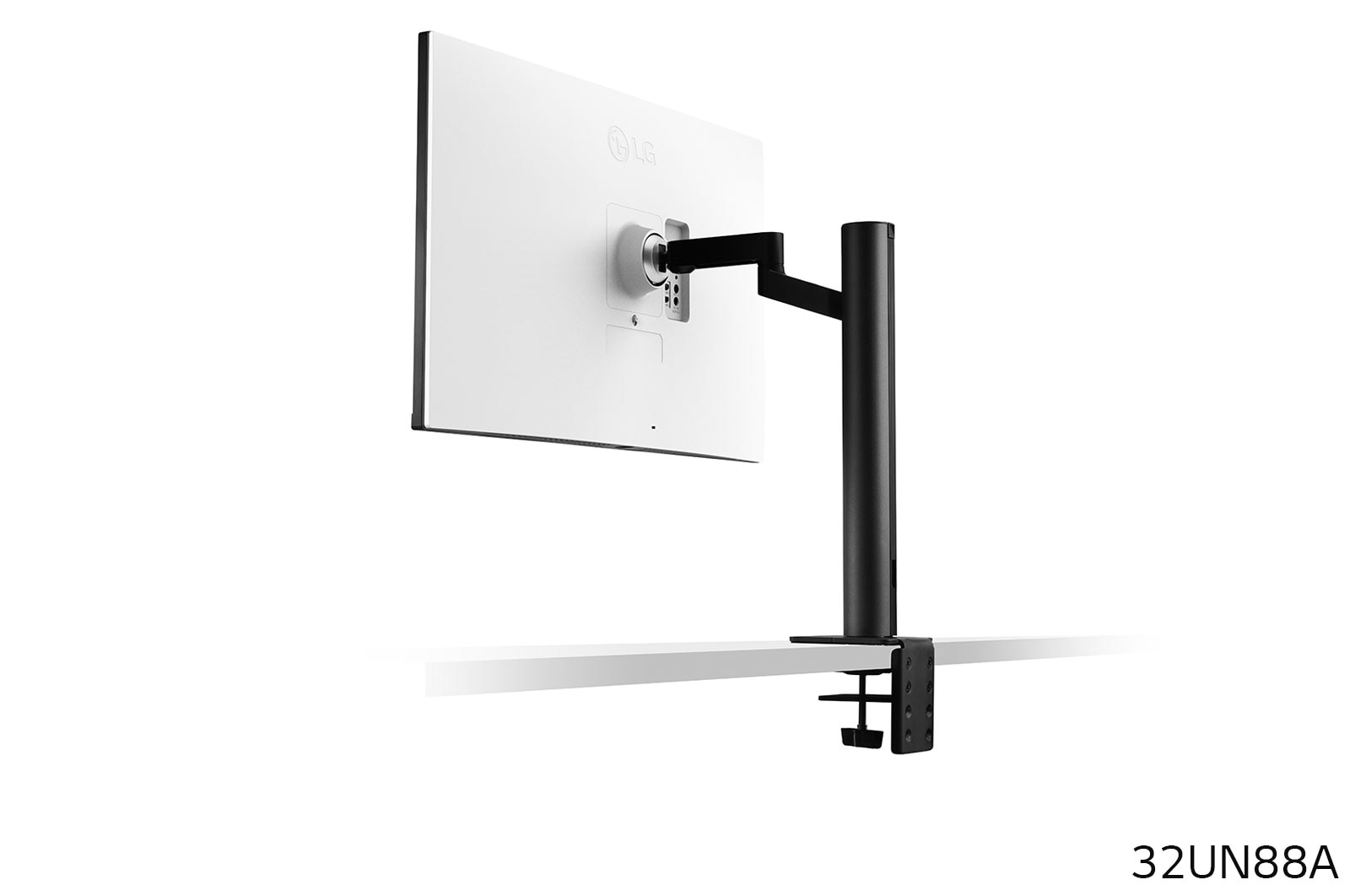 LG 31,5" UHD 4K Ergo IPS-monitor met USB Type-C™, 32UN88A-W