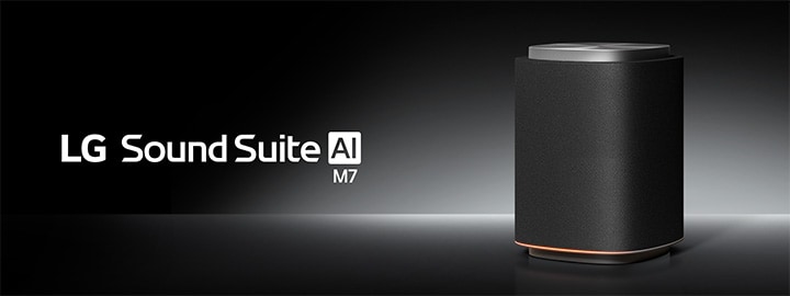 LG Sound Suite M7 draadloze luidspreker met een zwart getextureerd ontwerp en oranje licht voor meeslepende surround sound-systemen