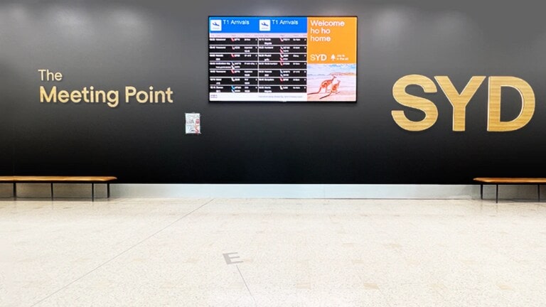 The Meeting Point Sydney Airport: LG Digital Signage Solutions for Transportation