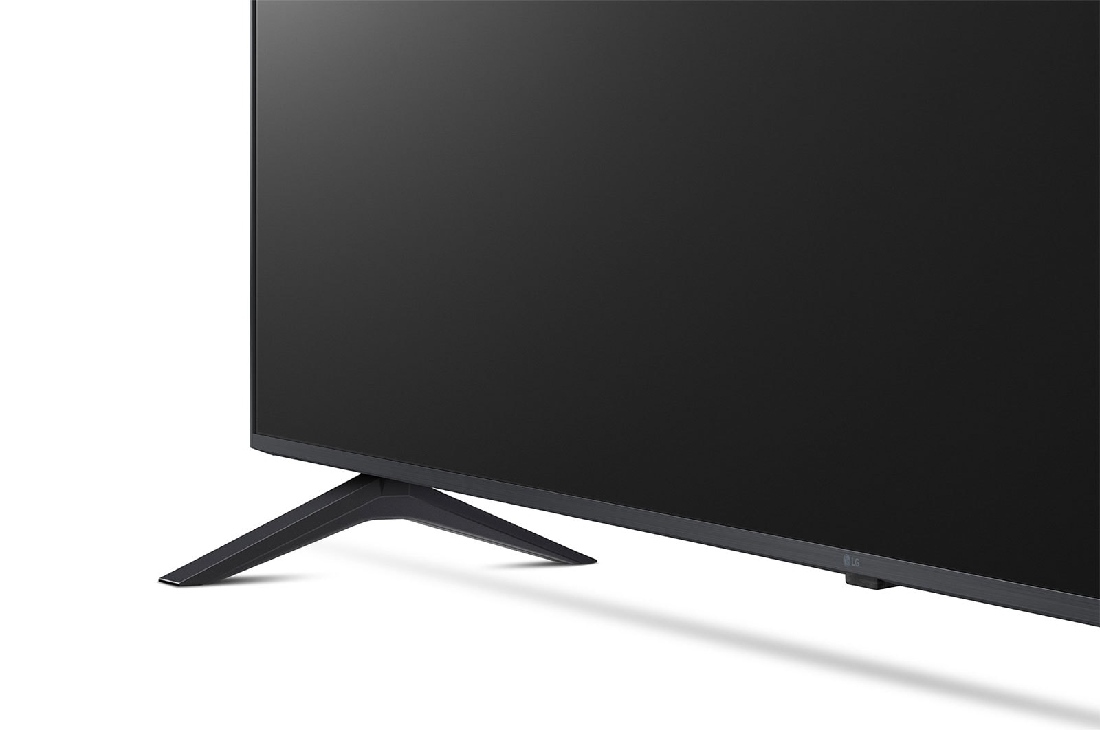 LG Pantalla LG UHD 70" UR78 4K SMART TV con ThinQ AI, 70UR7800PSB